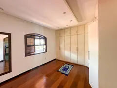 Casa com 3 Quartos à venda, 350m² no Centro, Socorro - Foto 6