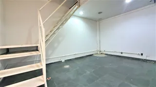 Loja / Salão / Ponto Comercial para alugar, 30m² no Estrela Dalva, Belo Horizonte - Foto 2