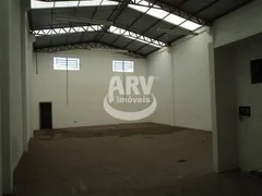 Galpão / Depósito / Armazém à venda, 300m² no Vila Santo Ângelo, Cachoeirinha - Foto 2