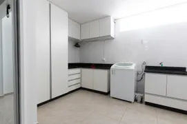 Casa de Condomínio com 4 Quartos à venda, 350m² no Orleans, Curitiba - Foto 58