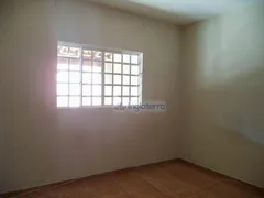 Casa com 3 Quartos à venda, 127m² no California, Londrina - Foto 17