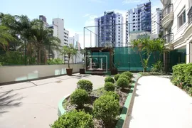 Apartamento com 4 Quartos para alugar, 316m² no Beira Mar, Florianópolis - Foto 28