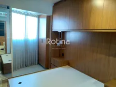 Apartamento com 1 Quarto para alugar, 70m² no Santa Mônica, Uberlândia - Foto 9