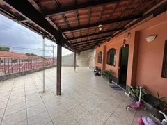 Casa com 4 Quartos à venda, 170m² no Novo Progresso, Contagem - Foto 2