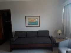 Flat com 1 Quarto para alugar, 56m² no Centro, Uberaba - Foto 5