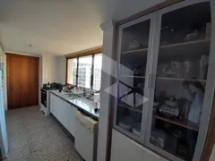 Apartamento com 3 Quartos para alugar, 194m² no Auxiliadora, Porto Alegre - Foto 12