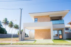 Casa com 4 Quartos à venda, 183m² no Centro, Eusébio - Foto 1