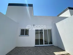 Casa com 3 Quartos à venda, 74m² no Novo Mundo, Uberlândia - Foto 12