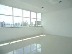 Loja / Salão / Ponto Comercial para alugar, 375m² no Azenha, Porto Alegre - Foto 2