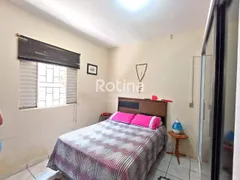 Casa com 3 Quartos à venda, 166m² no Jardim Holanda, Uberlândia - Foto 6