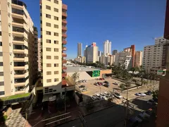 Apartamento com 4 Quartos para alugar, 214m² no Setor Bueno, Goiânia - Foto 2