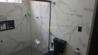 Casa com 3 Quartos à venda, 198m² no Jardim Celani, Valinhos - Foto 2