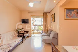 Apartamento com 3 Quartos à venda, 73m² no Jardim Planalto, Porto Alegre - Foto 2