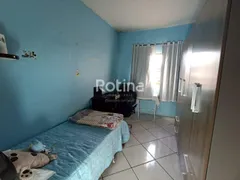 Casa com 3 Quartos à venda, 222m² no Cidade Jardim, Uberlândia - Foto 9