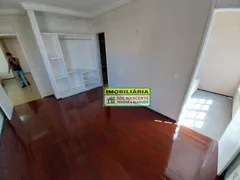 Casa com 7 Quartos para alugar, 370m² no Manoel Dias Branco, Fortaleza - Foto 15