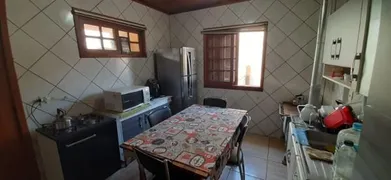 Casa com 2 Quartos à venda, 120m² no Vila Nova, Porto Alegre - Foto 16