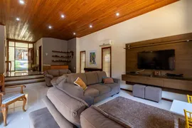 Casa de Condomínio com 4 Quartos à venda, 350m² no Alphaville, Santana de Parnaíba - Foto 2