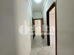 Casa com 3 Quartos à venda, 180m² no Granada, Uberlândia - Foto 19