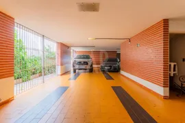 Casa com 6 Quartos para alugar, 628m² no Cidade Jardim, Belo Horizonte - Foto 35