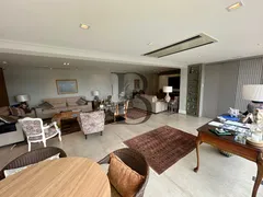 Apartamento com 3 Quartos para alugar, 250m² no Chácara Santo Antônio, São Paulo - Foto 10