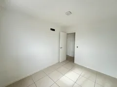 Apartamento com 3 Quartos para alugar, 88m² no Calhau, São Luís - Foto 8