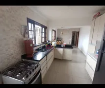 Casa com 3 Quartos à venda, 200m² no Conjunto Habitacional Antonio Bovolenta, Mogi das Cruzes - Foto 10