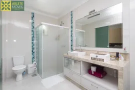 Casa com 3 Quartos para alugar, 150m² no Centro, Bombinhas - Foto 34