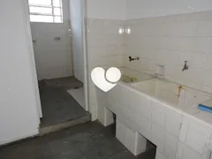 Casa com 6 Quartos para venda ou aluguel, 320m² no Auxiliadora, Porto Alegre - Foto 47