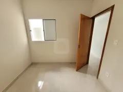 Casa com 2 Quartos para alugar, 66m² no Nova Uberlandia, Uberlândia - Foto 9