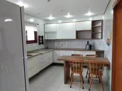 Casa com 4 Quartos à venda, 320m² no Jardim Itú Sabará, Porto Alegre - Foto 7