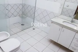 Casa com 3 Quartos à venda, 250m² no Cidade Jardim, Uberlândia - Foto 15