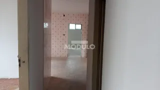 Casa com 3 Quartos à venda, 109m² no Martins, Uberlândia - Foto 2