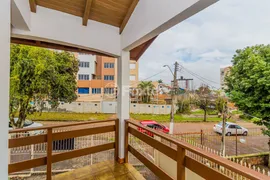 Casa com 3 Quartos à venda, 252m² no Jardim São Pedro, Porto Alegre - Foto 33