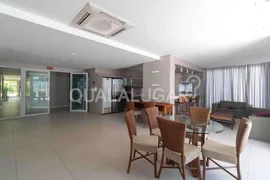 Apartamento com 3 Quartos para alugar, 178m² no Vila Moema, Tubarão - Foto 50
