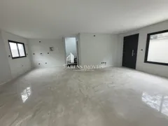 Casa com 3 Quartos à venda, 135m² no Tarumã, Curitiba - Foto 4