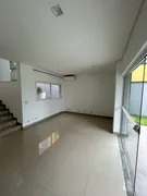 Casa com 3 Quartos para alugar, 198m² no Terra Bonita, Londrina - Foto 11