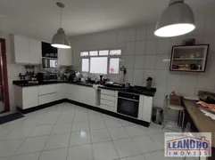 Sobrado com 4 Quartos à venda, 329m² no Vila Oliveira, Mogi das Cruzes - Foto 13