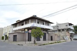 Casa com 3 Quartos à venda, 360m² no Dom Bosco, Betim - Foto 1