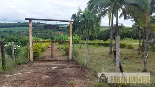 Fazenda / Sítio / Chácara com 3 Quartos à venda, 135m² no Maravilha, Londrina - Foto 1