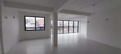 Conjunto Comercial / Sala para alugar, 70m² no De Lazzer, Caxias do Sul - Foto 2