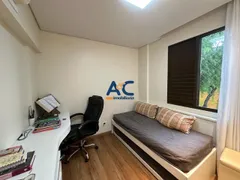 Apartamento com 3 Quartos para alugar, 170m² no Castelo, Belo Horizonte - Foto 18