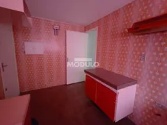 Casa com 4 Quartos para alugar, 220m² no Osvaldo Rezende, Uberlândia - Foto 7