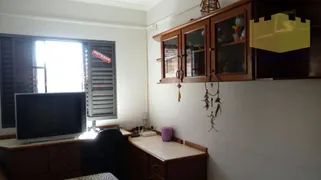 Casa com 3 Quartos à venda, 180m² no Cidade Jardim I, Americana - Foto 8