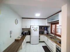 Casa de Condomínio com 3 Quartos à venda, 208m² no Guarujá, Porto Alegre - Foto 9