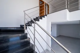 Casa de Condomínio com 3 Quartos à venda, 226m² no Residencial Marília, Senador Canedo - Foto 4