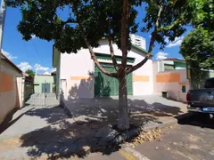 Casa com 2 Quartos à venda, 232m² no Carmo, Araraquara - Foto 1