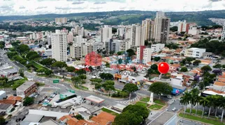 Casa Comercial à venda, 600m² no Centro, Valinhos - Foto 16