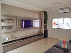 Casa com 3 Quartos à venda, 250m² no Bosque dos Buritis, Uberlândia - Foto 1