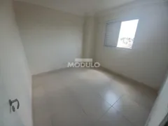 Apartamento com 2 Quartos para alugar, 60m² no Pampulha, Uberlândia - Foto 6