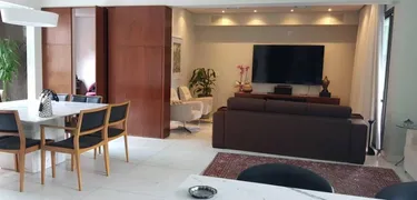 Apartamento com 3 Quartos para alugar, 212m² no Serra, Belo Horizonte - Foto 6
